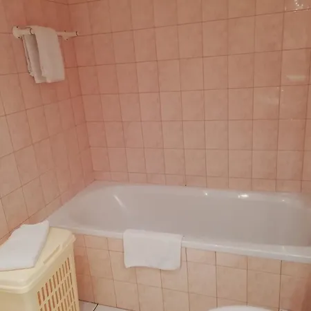 Holiday Home In Quend-Plage Near The Sea, Cleaning Included Vakantiehuis *